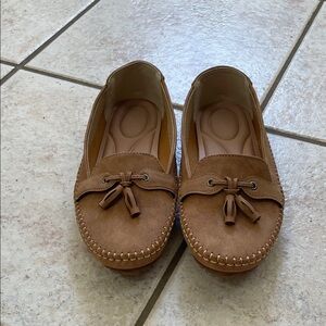 Brown Loafers with Bow Detail